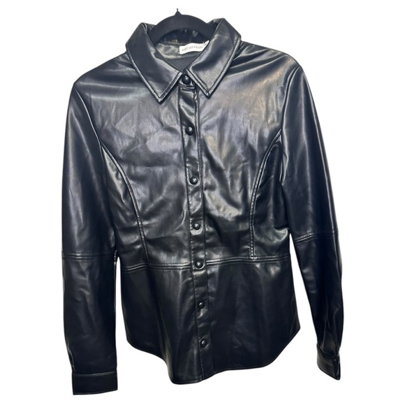 Avec Les Filles NWT Edgy Luxe Chic Street Style Black Faux Leather Shirt, sz M - Picture 1 of 9